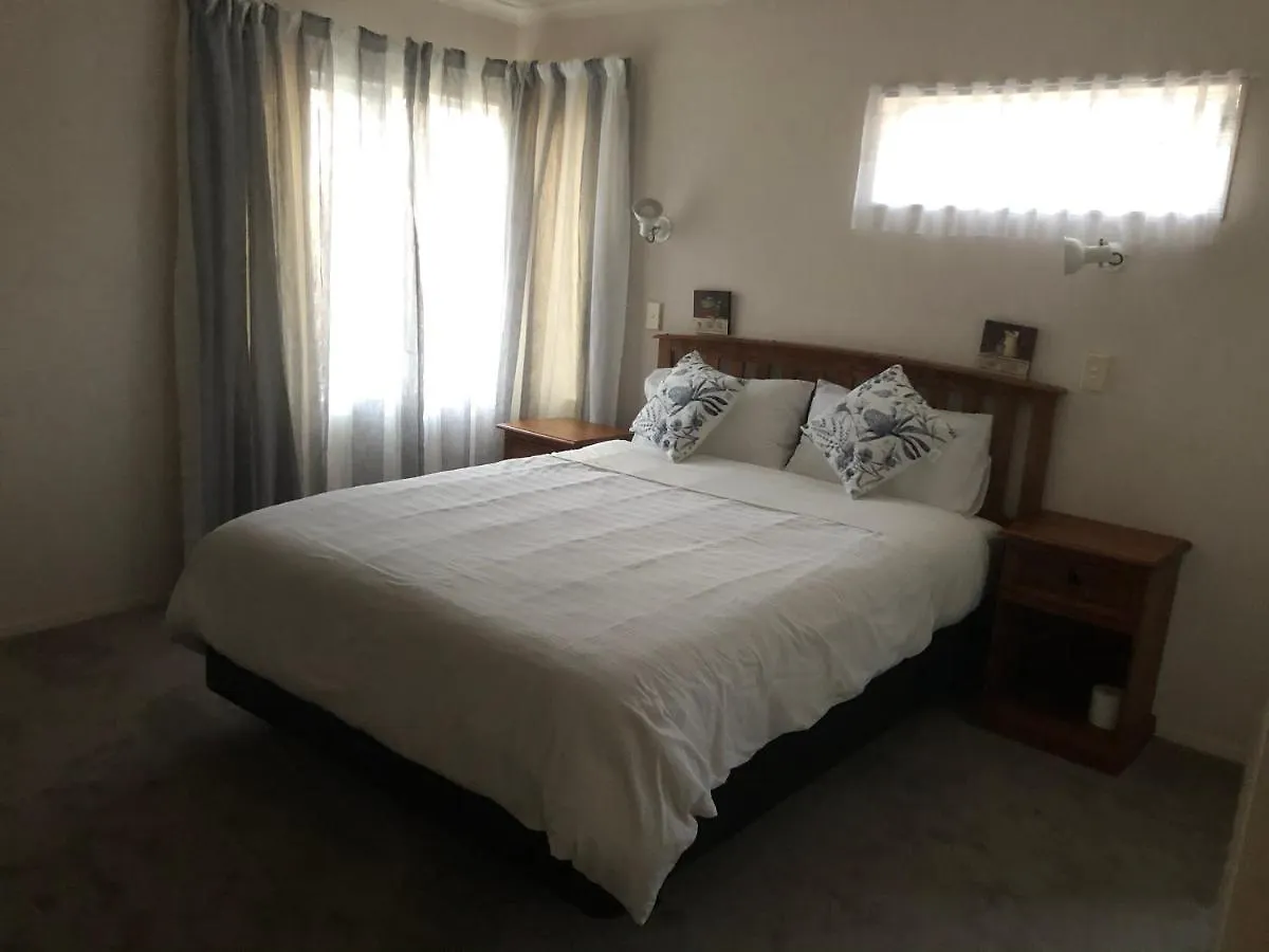 Ocean Downs Home Mount Maunganui New Zealand